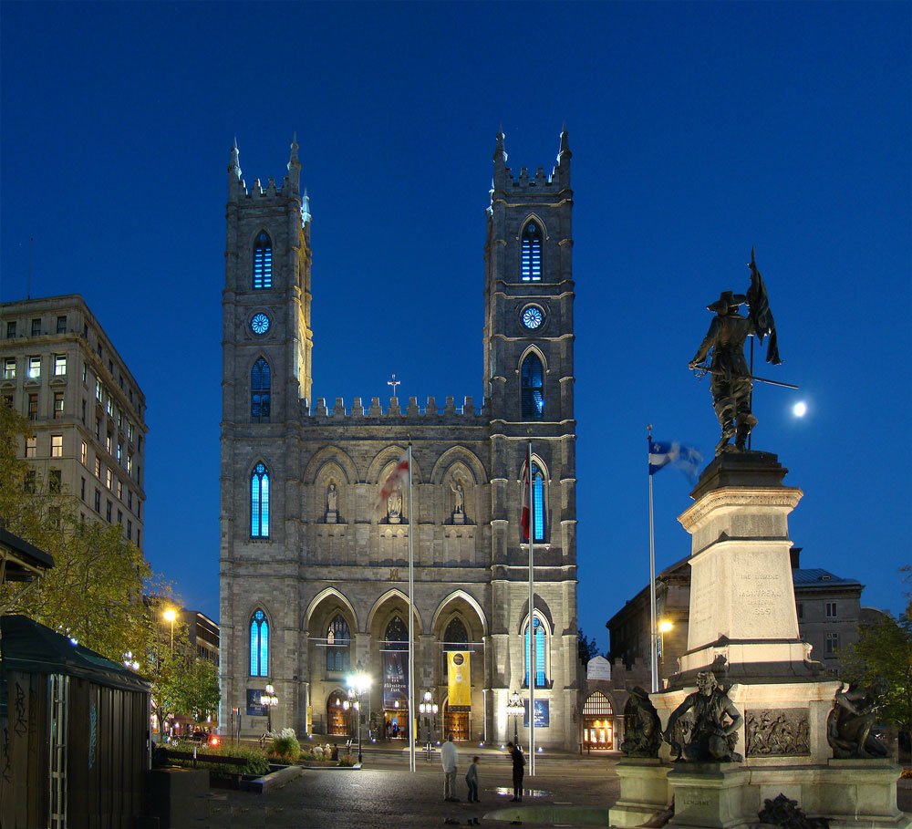 montreal-notre-dame-basilica-at-night